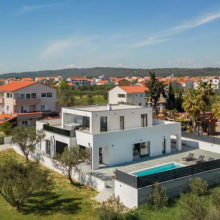 Sole Villa