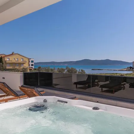 Sole Villa *